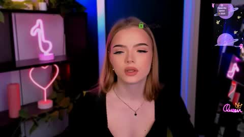 tina_golden1 online show from 03-19-26, 01:15