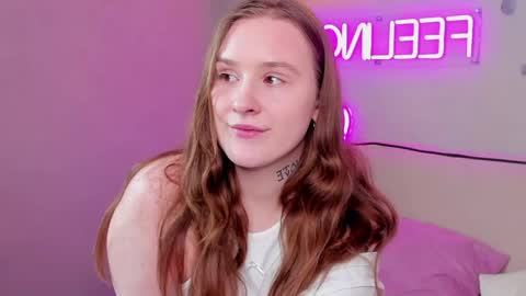 Stella online show from 04-23-26, 09:19