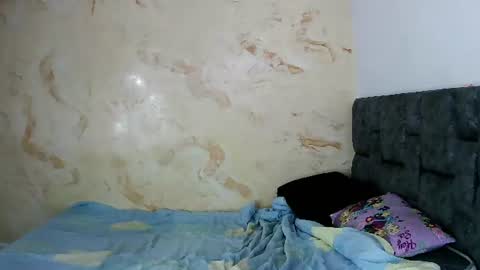 Snapshot of tina_russo chatting on 07-28-26, 04:19 tina_russo online show from 07-28-26, 04:19