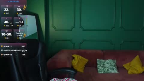 tina_tayllor__ online show from 03-11-26, 01:44