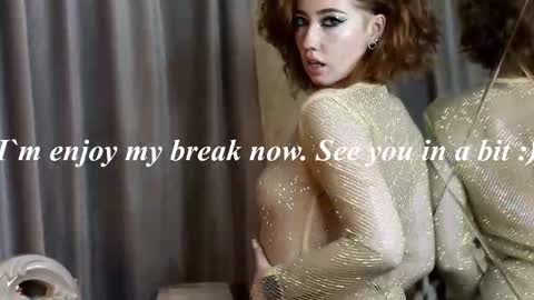 Snapshot of tinabrook chatting on 02-12-25, 07:02 Tina online show from 02-12-25, 07:02