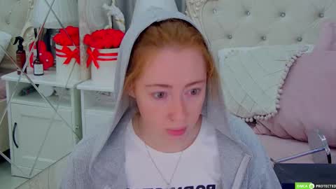 Snapshot of tinabrook chatting on 09-26-25, 03:54 Tina online show from 09-26-25, 03:54