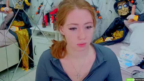 Snapshot of tinabrook chatting on 10-17-25, 04:15 Tina online show from 10-17-25, 04:15