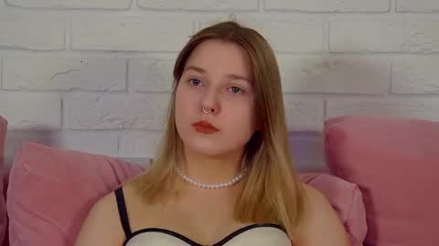 TinaBurton online show from 04-21-26, 07:06