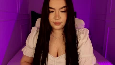 hi im curvy babyface girlie Tina online show from 03-24-26, 10:42