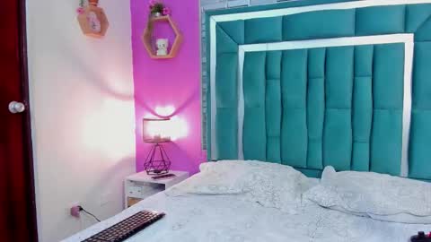 Snapshot of tinajones20 chatting on 11-07-25, 08:42 Tina online show from 11-07-25, 08:42