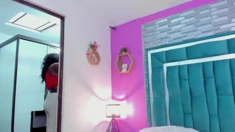 Snapshot of tinajones20 chatting on 03-21-26, 12:54 Tina online show from 03-21-26, 12:54