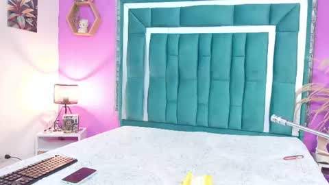 Tina online show from 06-23-26, 08:18