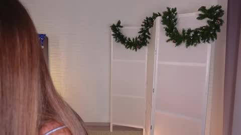 Tina online show from 12-04-25, 02:15