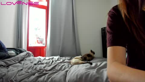 Tina online show from 01-22-25, 04:44