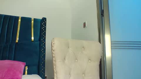 tinashe online show from 09-08-25, 07:02