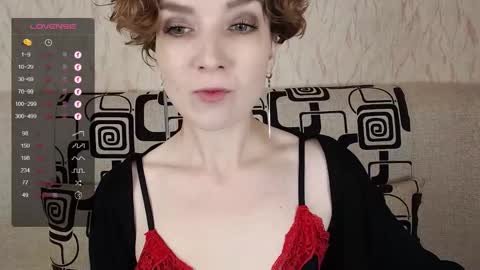 Tina online show from 09-18-25, 05:20