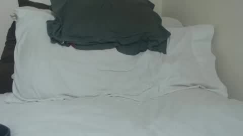 Snapshot of tinaxxxpetite chatting on 10-02-25, 02:46 Tina online show from 10-02-25, 02:46