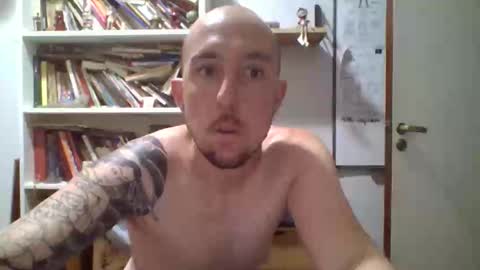 tinchox42 online show from 01-17-26, 12:48