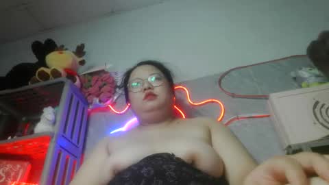 tini_bei online show from 05-23-26, 04:00