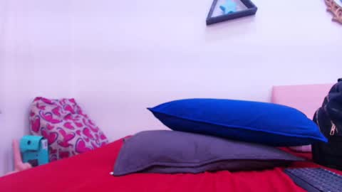 tinkerbell online show from 09-23-25, 07:50