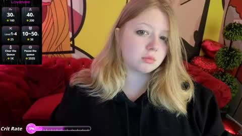 Snapshot of tinkerrbelll chatting on 04-25-26, 07:44 TinkerrBelll online show from 04-25-26, 07:44