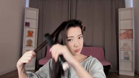 Tina online show from 11-05-25, 06:35