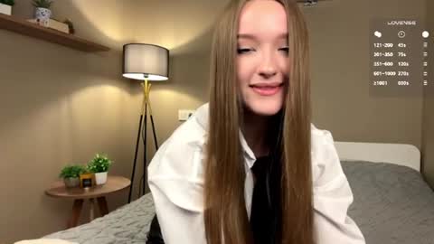 Leila online show from 07-14-26, 03:29