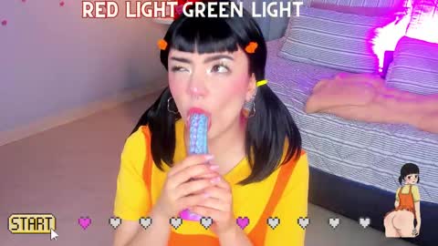 Snapshot of tiny__emmy chatting on 03-09-25, 03:16 Emmy blue berry1 online show from 03-09-25, 03:16