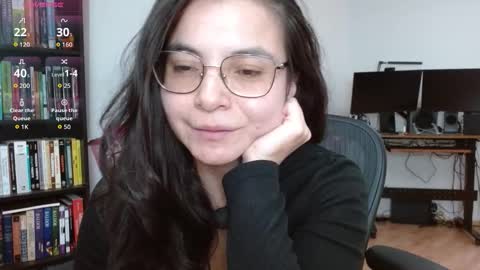 Tiny Caroline online show from 10-28-25, 10:23