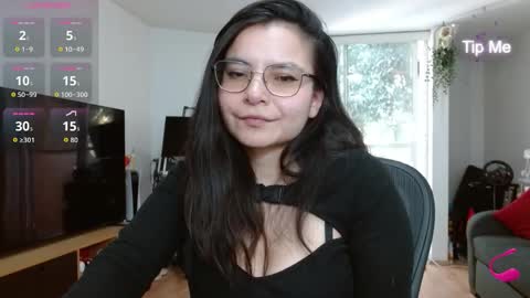 Tiny Caroline online show from 01-06-26, 09:29