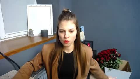 Gloria online show from 02-24-25, 07:33