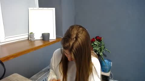 Gloria online show from 02-28-25, 08:42