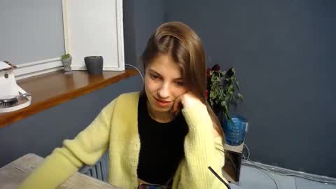 Gloria online show from 03-06-25, 08:08