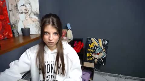 Gloria online show from 09-24-25, 06:39