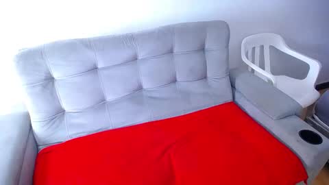 tiny_whore18 online show from 03-03-26, 05:35