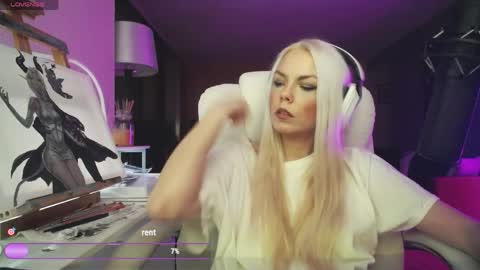 stage Kylie Sinner  brand CLITBAIT online show from 04-02-26, 01:47