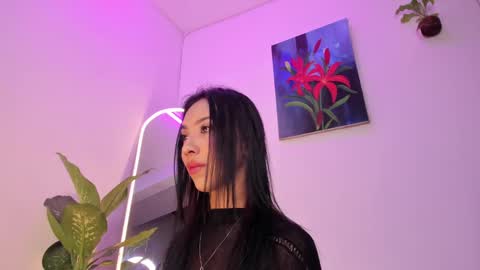 Snapshot of tinymoon_ chatting on 03-05-25, 11:27 Luna online show from 03-05-25, 11:27