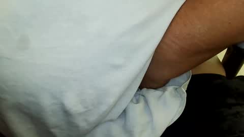 Snapshot of tinypecker6 chatting on 03-11-26, 04:35 tinypecker6 online show from 03-11-26, 04:35