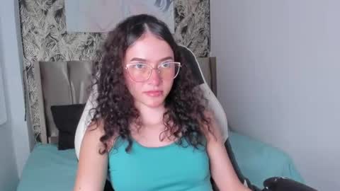 Snapshot of tinysophi chatting on 07-02-26, 02:45 tinysophi online show from 07-02-26, 02:45