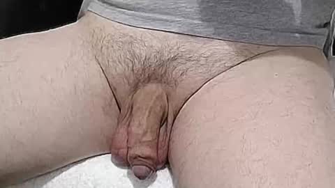 Snapshot of tinysprout chatting on 12-17-25, 12:22 tinysprout online show from 12-17-25, 12:22