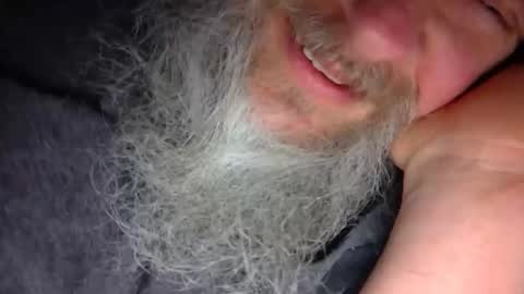 Snapshot of tinytim22992 chatting on 05-05-26, 01:24 tinytim22992 online show from 05-05-26, 01:24