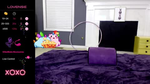 V - Read the bio please thanks. online show from 02-11-25, 11:22