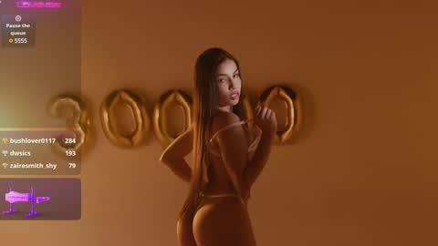 Snapshot of tiphani_walker_ chatting on 12-18-24, 03:04 Tiphani Walker online show from 12-18-24, 03:04