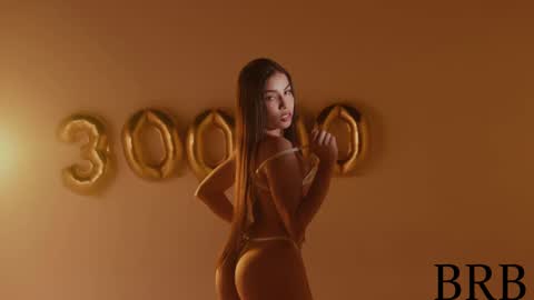 Snapshot of tiphani_walker_ chatting on 02-28-25, 04:43 Tiphani Walker online show from 02-28-25, 04:43