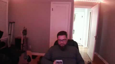 Snapshot of tippertonight chatting on 11-18-25, 06:18 tippertonight online show from 11-18-25, 06:18