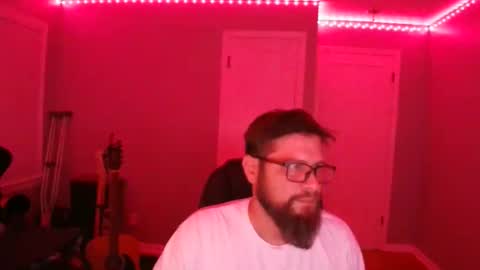 Snapshot of tippertonight chatting on 11-21-25, 06:45 tippertonight online show from 11-21-25, 06:45