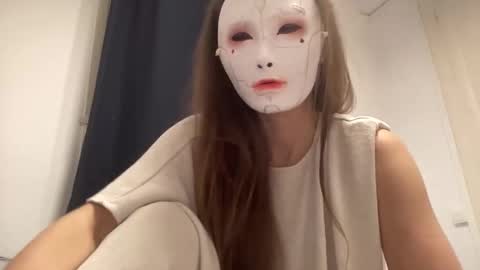 Snapshot of tipsytinkerbell chatting on 11-16-25, 11:10 Tinks online show from 11-16-25, 11:10