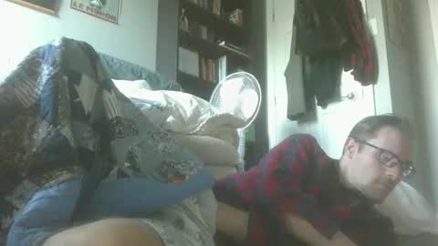 titlovercums online show from 05-12-26, 10:34