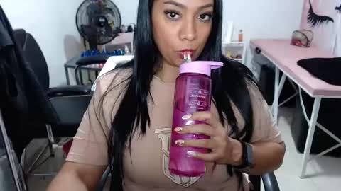 DIVA online show from 10-22-25, 02:01