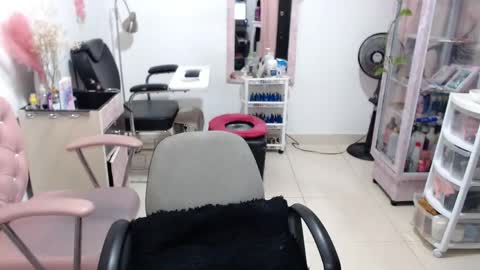 DIVA online show from 06-01-26, 12:18