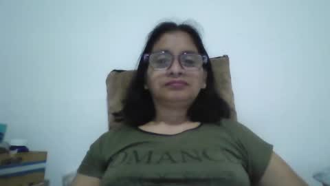 Ester online show from 11-27-25, 11:18