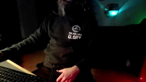 Snapshot of tj_the_man chatting on 01-09-25, 09:48 TJ online show from 01-09-25, 09:48