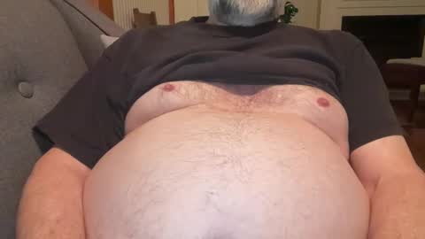 Snapshot of tjbear101 chatting on 01-06-25, 11:52 tjbear101 online show from 01-06-25, 11:52