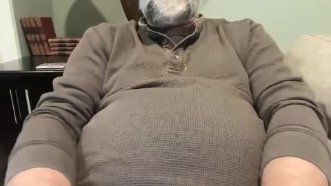 Snapshot of tjbear101 chatting on 02-09-25, 01:14 tjbear101 online show from 02-09-25, 01:14